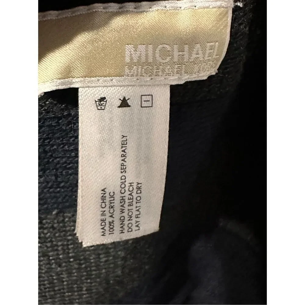 Michael Michael Kors Men's Vertical Logo Jacquard Muffler Scarf  Two-tone patter